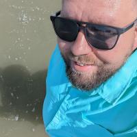 2022-07-05-kevin-tracy-in-atlantic-ocean-2